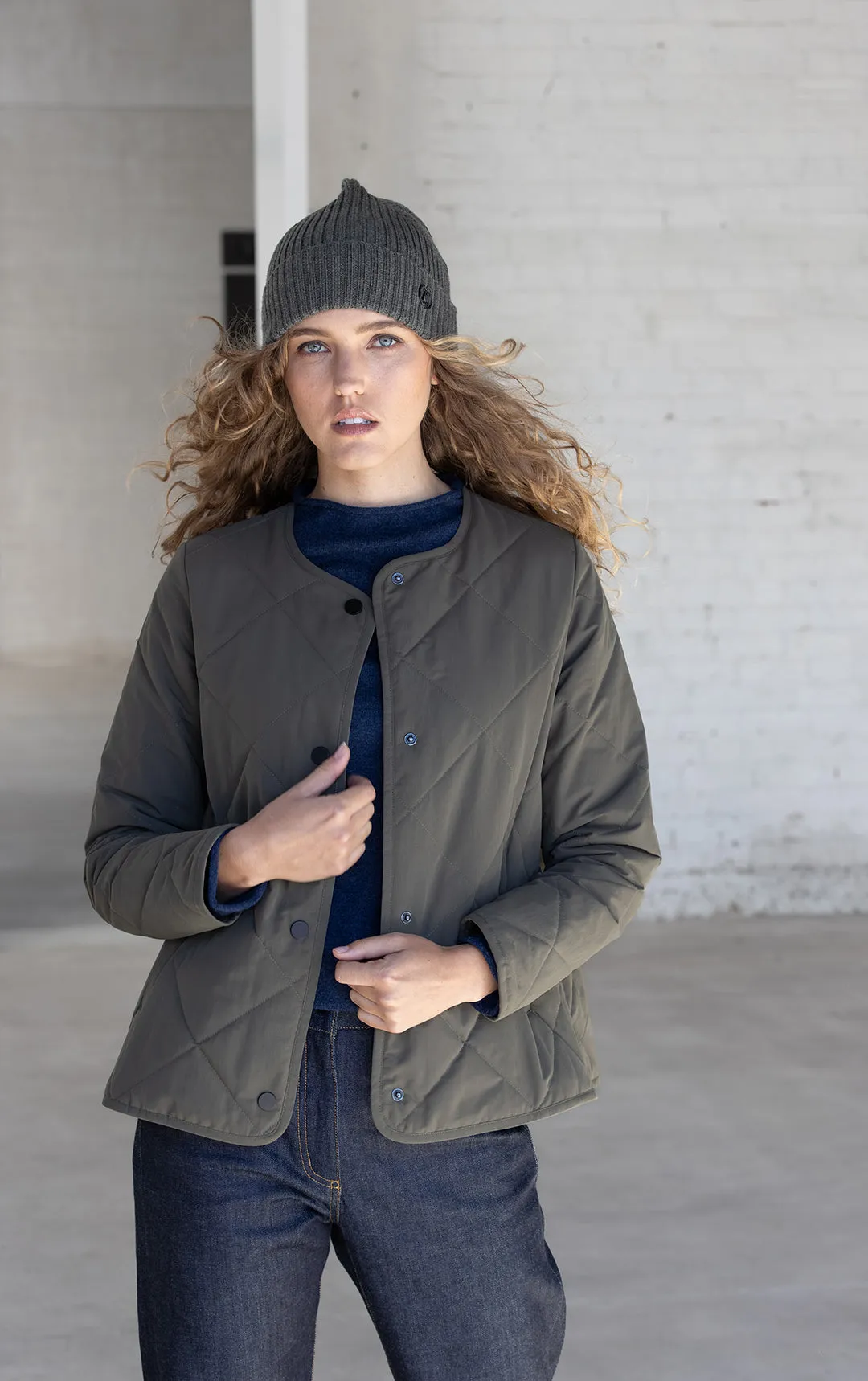 QUILTED PRIMALOFT CROPPED JACKET