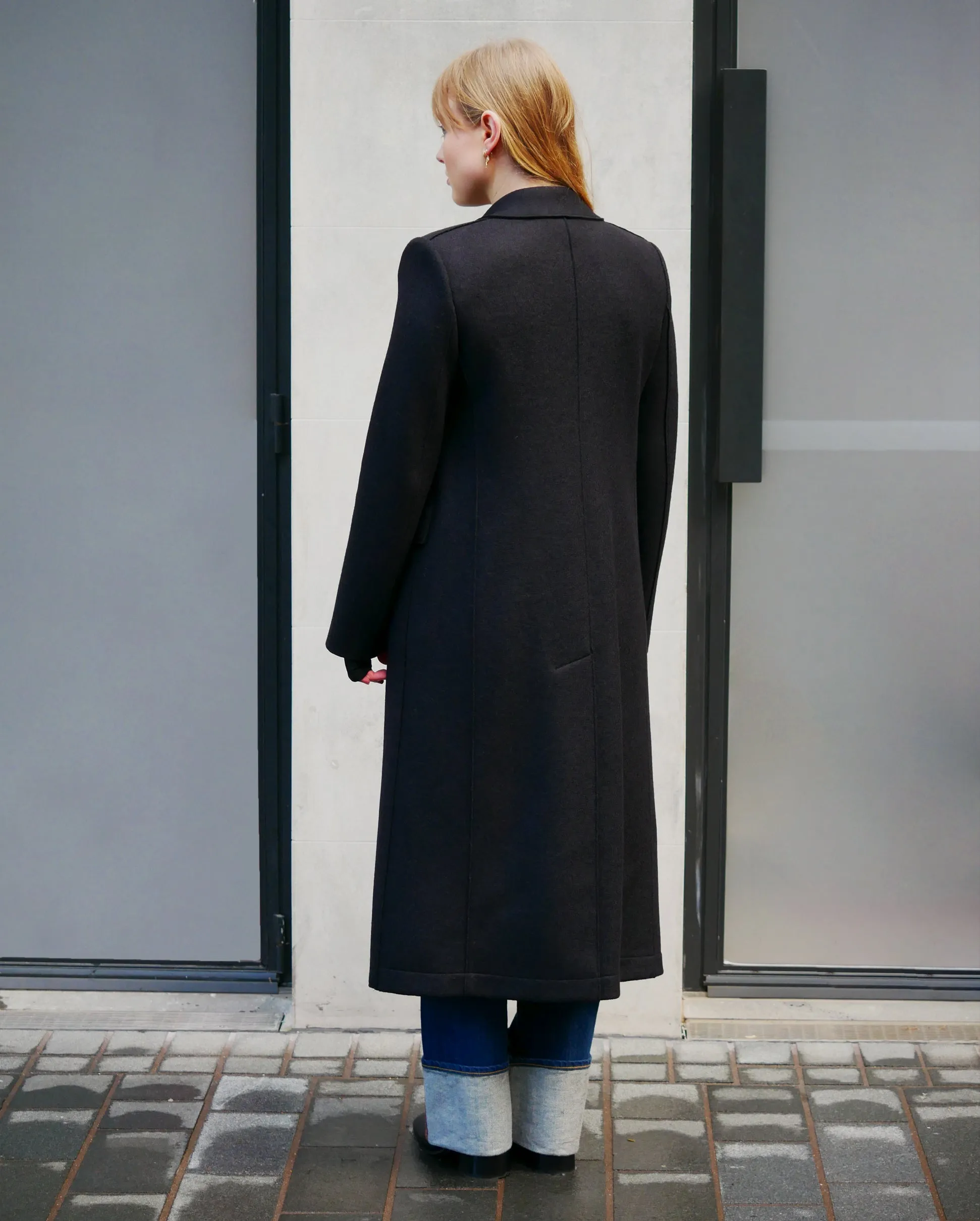 WOMEN S.B. COAT WITH SHOULDER PADS PRESSED WOOL / BLACK